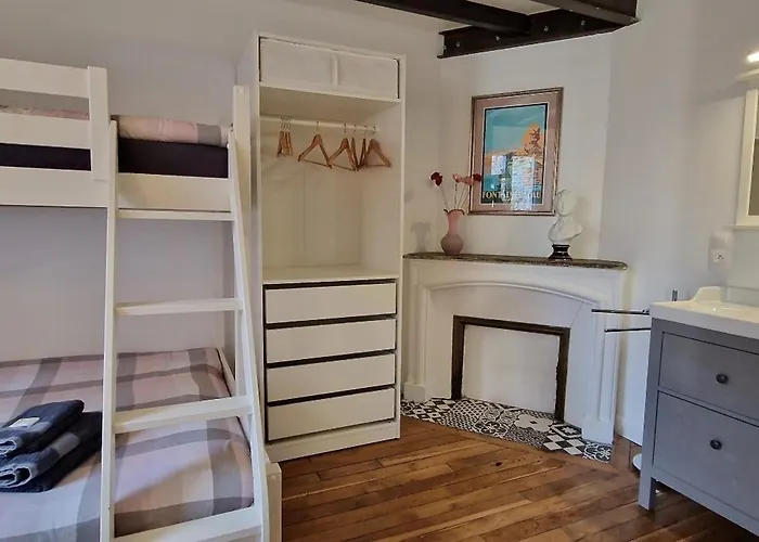 Bleautiful Blanche Duplex Confort Appartement