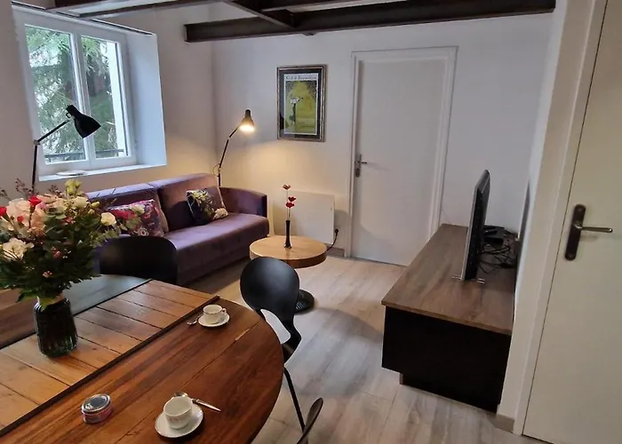 Bleautiful Blanche Duplex Confort Appartement